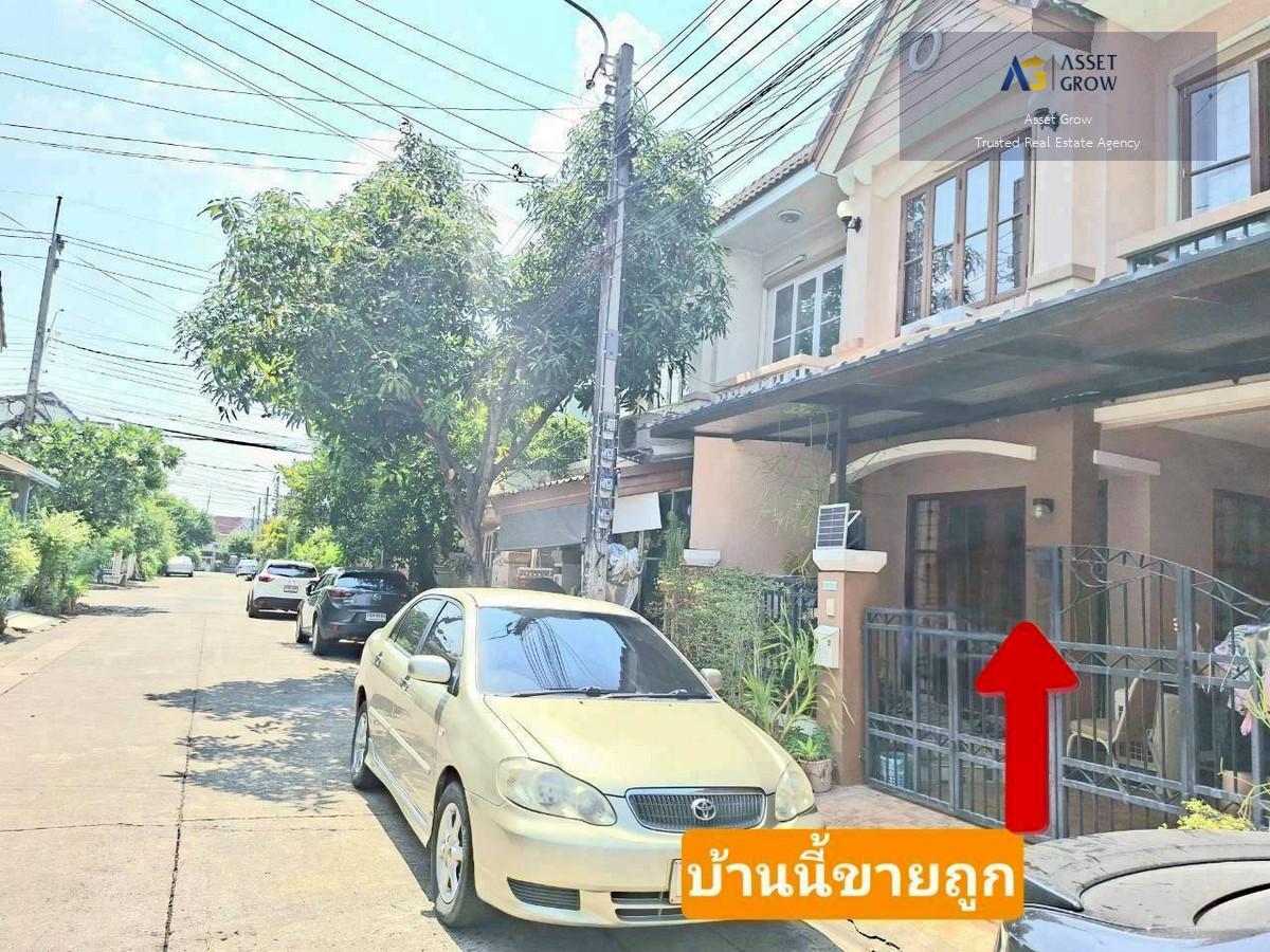 ขายด่วนทาวน์เฮ้าส์2 ชั้น ซอยพระยาสุเรนทร์40 หมู่บ้านบุศรินทร์-รามอินทรา