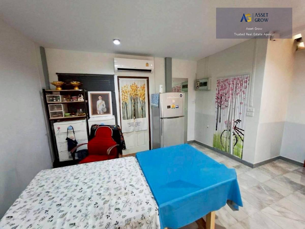 ขายด่วนทาวน์เฮ้าส์2 ชั้น ซอยพระยาสุเรนทร์40 หมู่บ้านบุศรินทร์-รามอินทรา